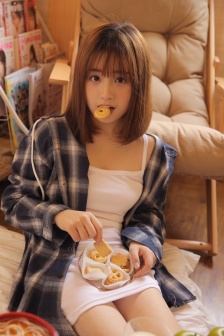 女歌手被强迫交易